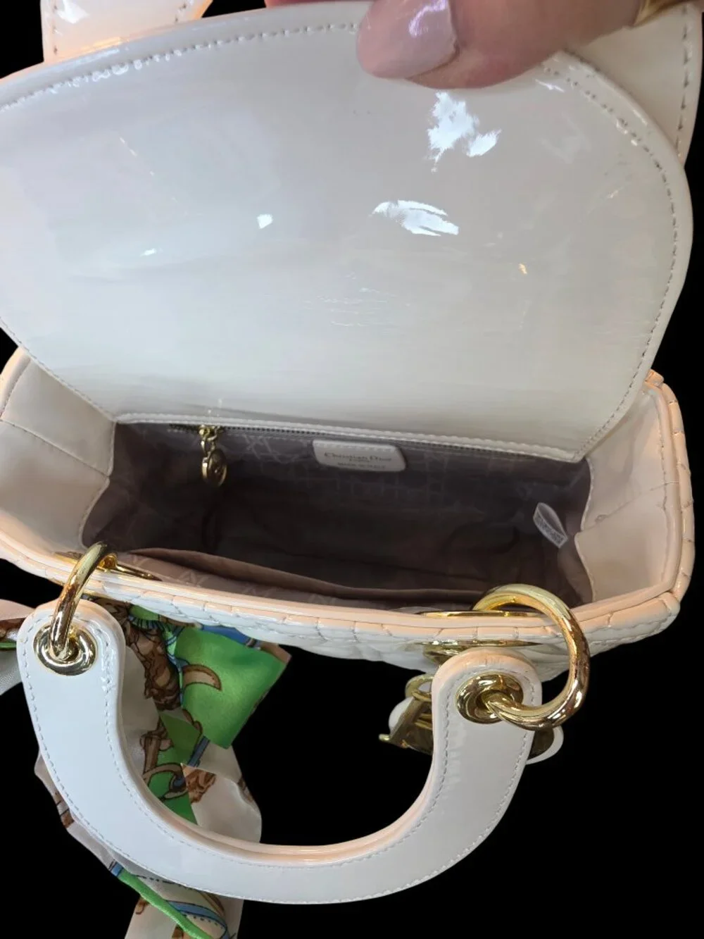 Unbranded this bag